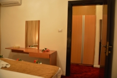 02-double-bed-suite-502